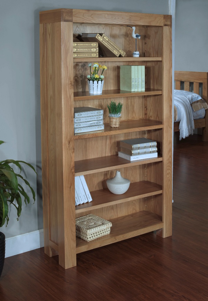 Santana Blonde Oak Bookcase with 4 Adjustable Shelves - Click Image to Close