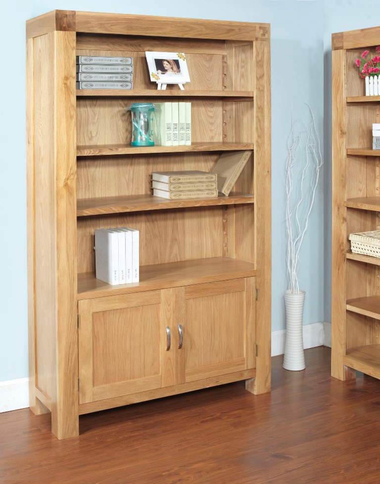 Santana Blonde Oak Bookcase 2 Door with 2 Adjustable Shelves - Click Image to Close