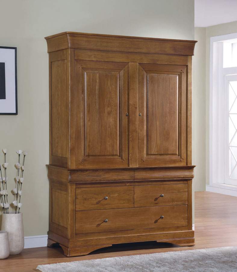 Chateau Oak Gents Wardrobe & 3 Drawers - Click Image to Close