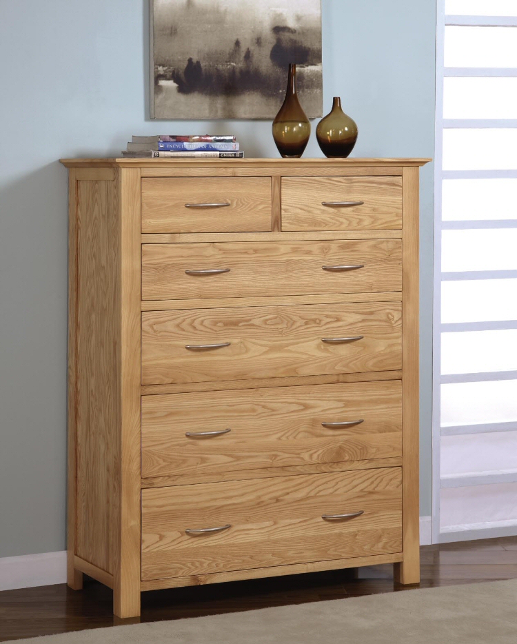 Greenwich Ashwood 2/4 Chest Of Drawers - Click Image to Close