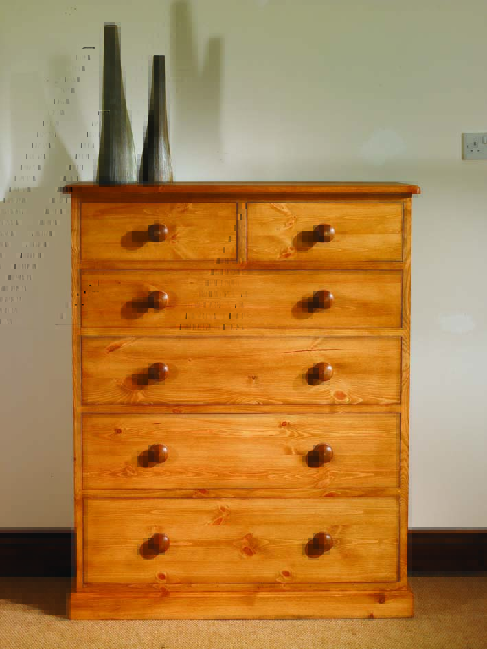 Mottisfont Painted Pine Chest Of Drawers 2 over 4 - Click Image to Close