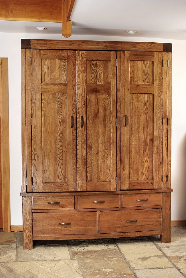 Santana Reclaimed Oak Triple Wardrobe With Drawers - Click Image to Close