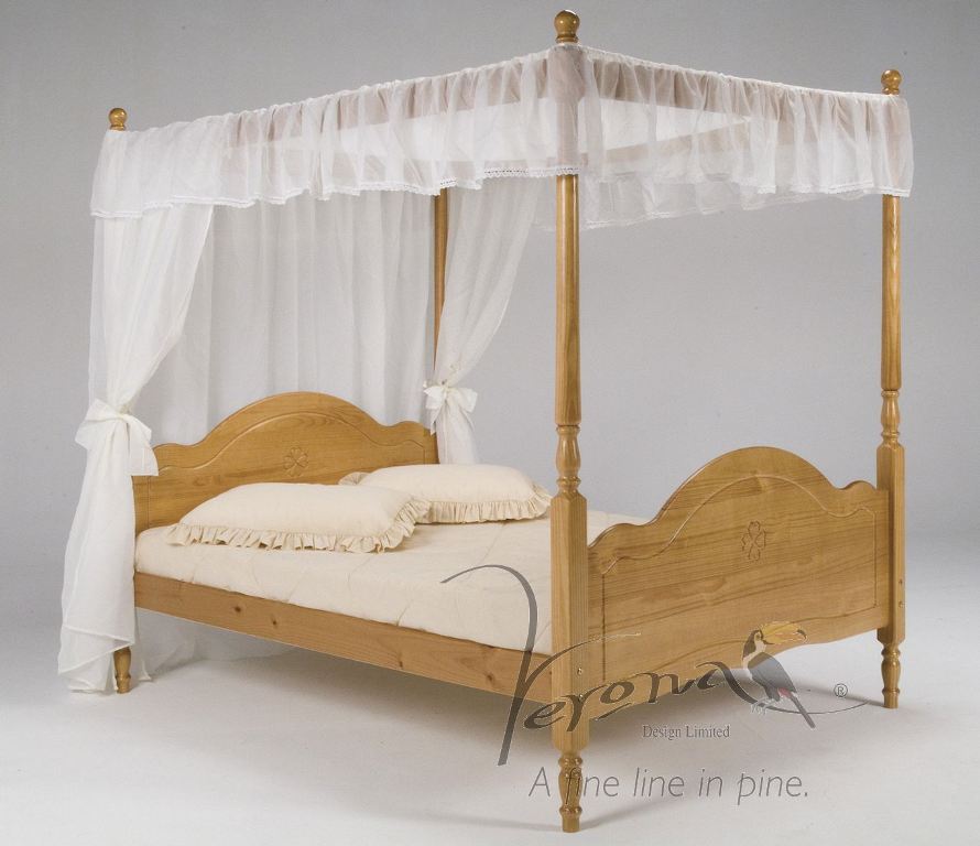 Veneza Antique Pine Bed 4 Poster 4ft 6in Double - Click Image to Close