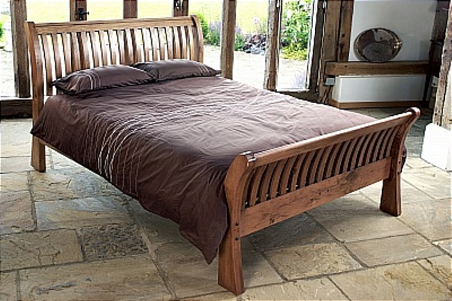 Brooklyn Reclaimed Oak Bed Double 4ft 6in - Click Image to Close